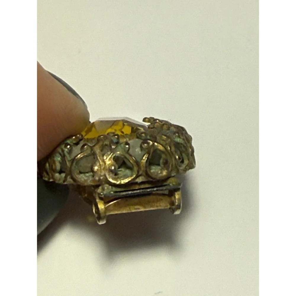 Vintage Yellow Glass‎ Oval Clip-On Earrings Brass Filigree Beaded Stud Women